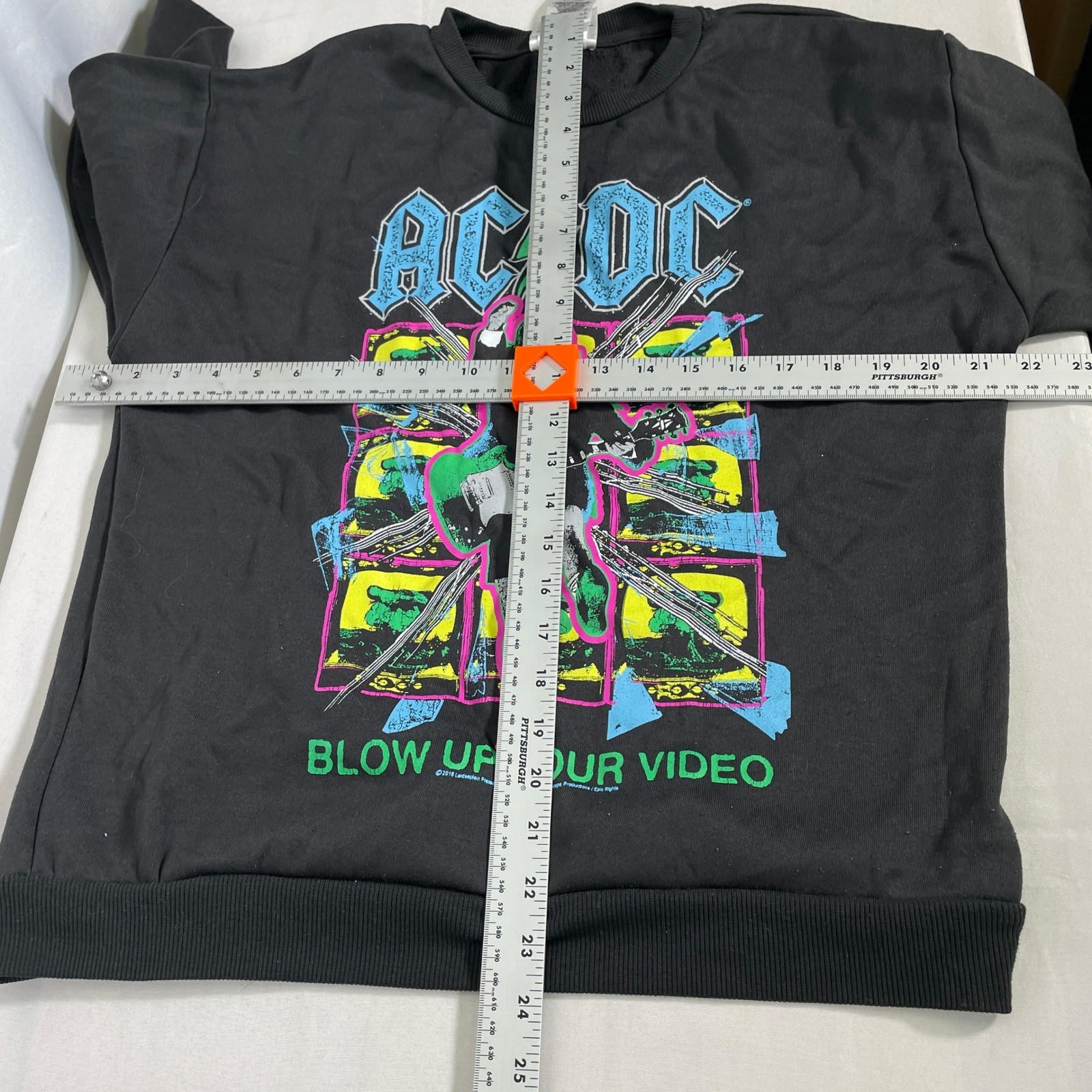 AC/DC Blow Up Your Video Angus Young Rock Black Sweatshirt Men’s MEDIUM