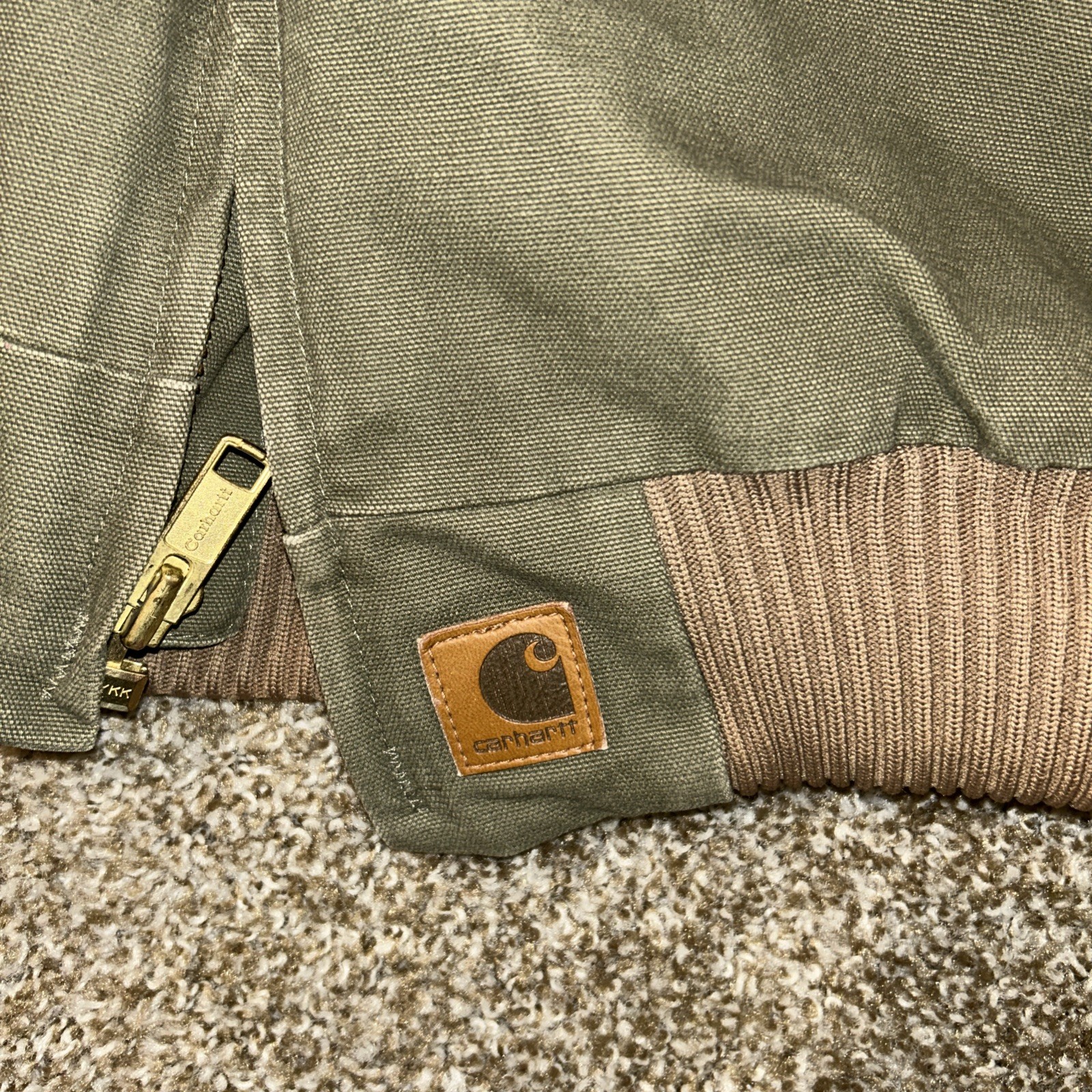 Carhartt Men’s Santa Fe Jacket Size Large J14 LOV EXCELLENT CONDITION