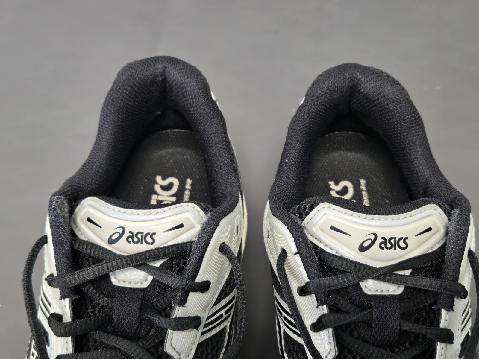 Asics Gel Kayano 14 Black Silver Gray 1201A019 Size 9 Mens Athletic Shoes