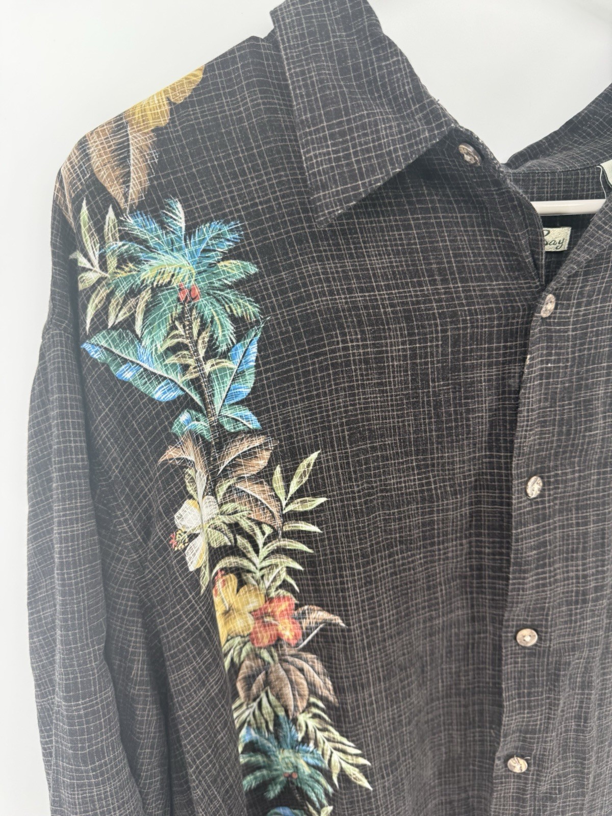 BATIK BAY Men’s 100% Rayon Button Up Shirt Hawaiian Floral Large Gray