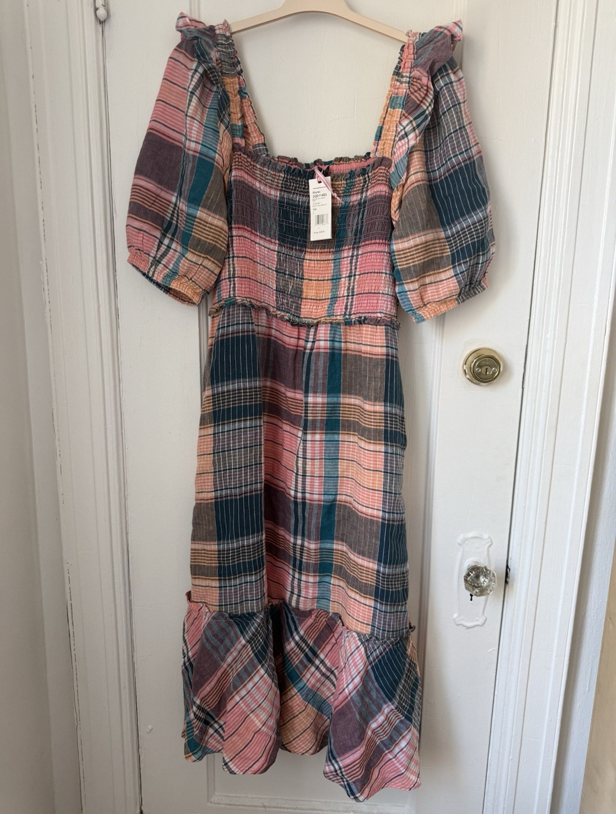 Vineyard Vines Plaid Midi L New with tags