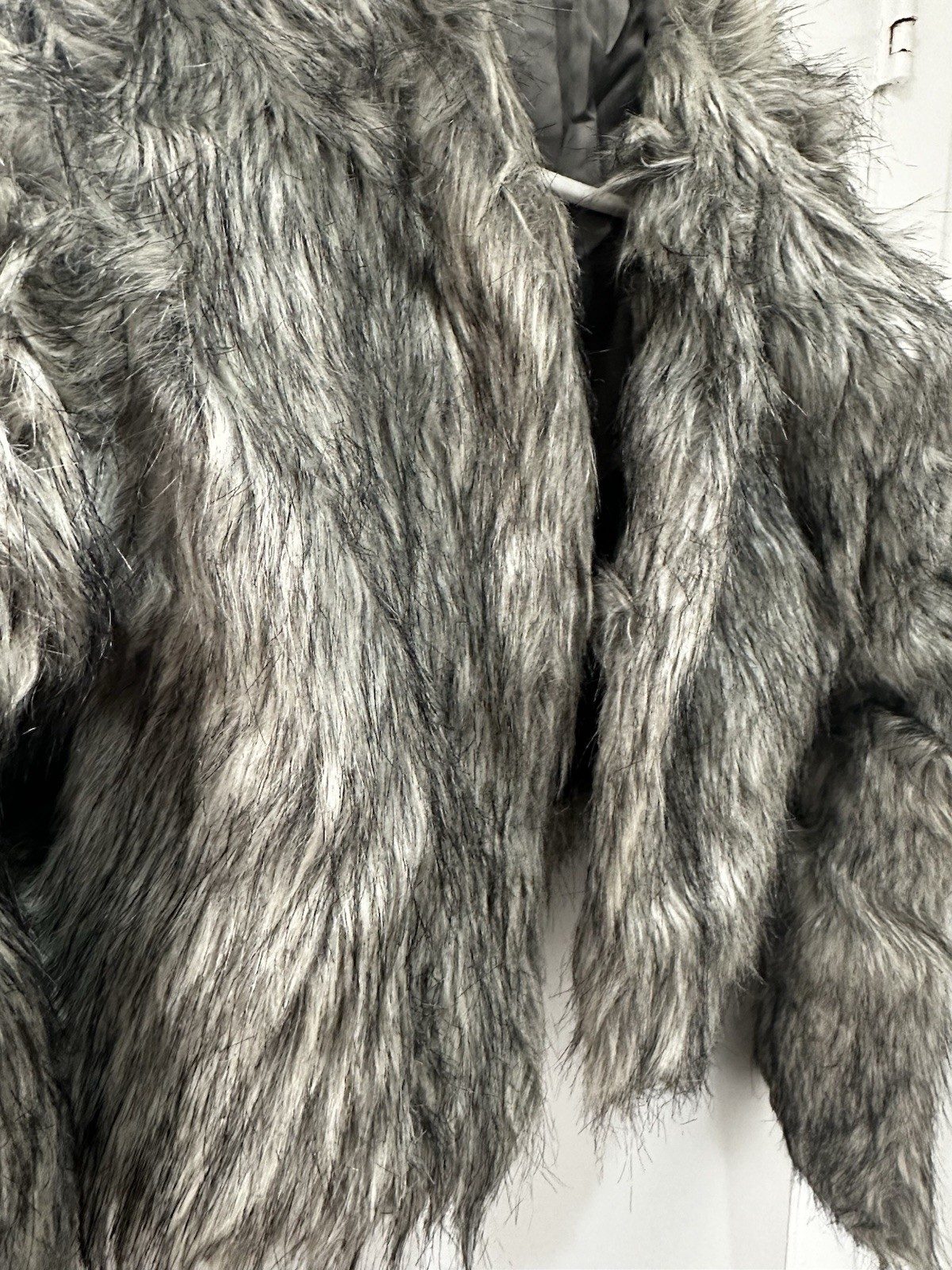 SHEIN SXY Women’s Gray Faux Fur Open Front Lined Cropped Bolero Jacket S