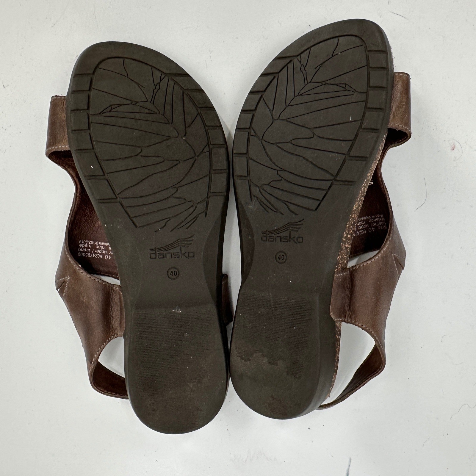 Dansko Reece Brown Leather Toe Loop Sandals Women’s Size 9.5-10 M 40 Hook Loop