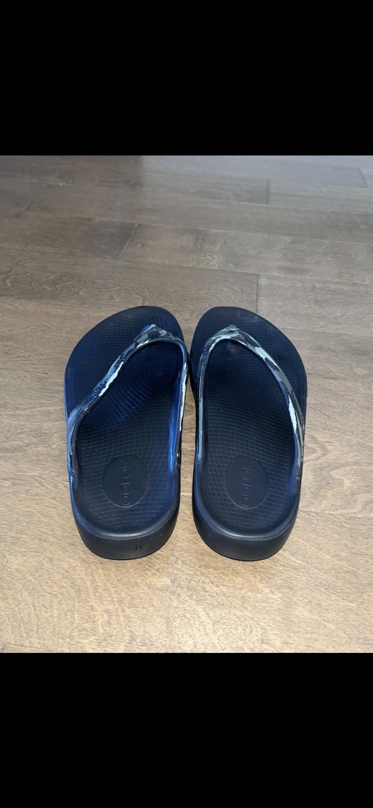Oofos OOlala Thong Limited Women’s Size 11 Black Camo Thong / Recovery Sandals