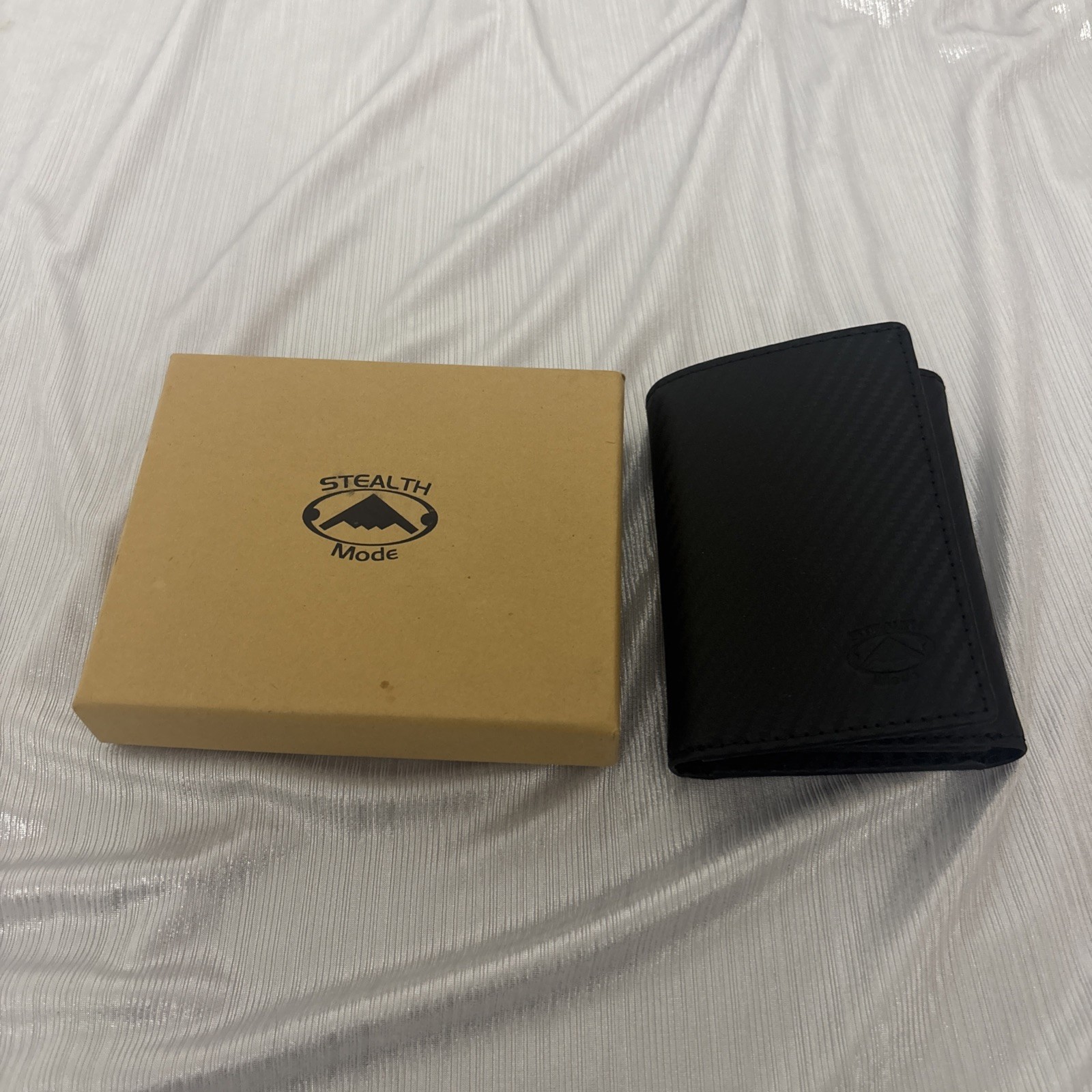 Stealth Mode Wallet Black Dust Cover – Box is Imperfect