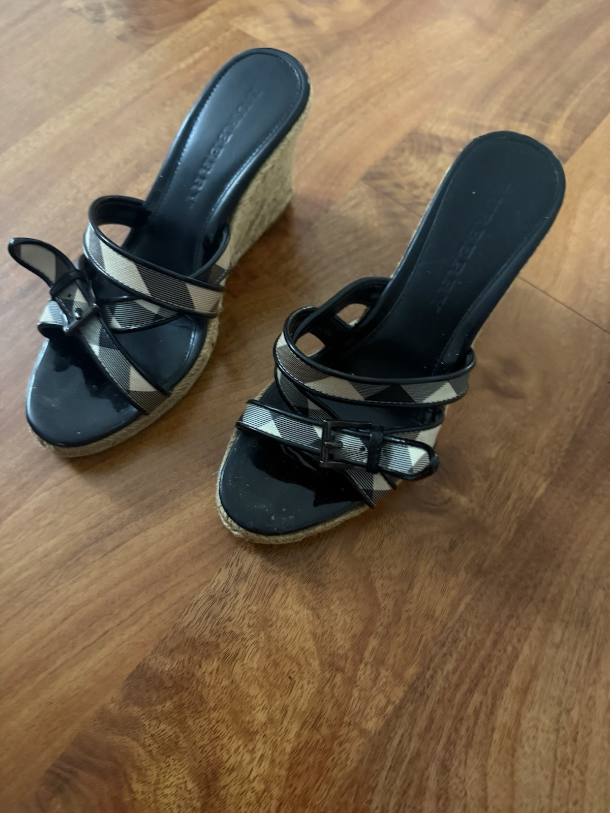 Burberry Check Leather Wedge Slip On Sandals Black/Beige Open Toe Straps