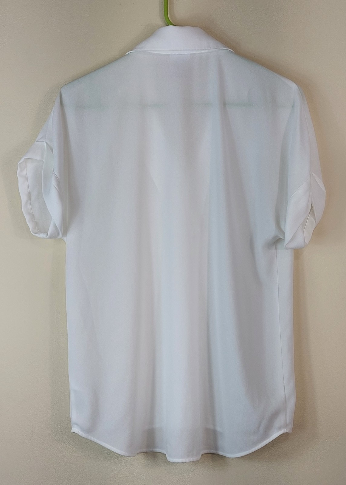 1-36 CAbi Womens XS White Split Neck Short Sleeve Blouse Career Top