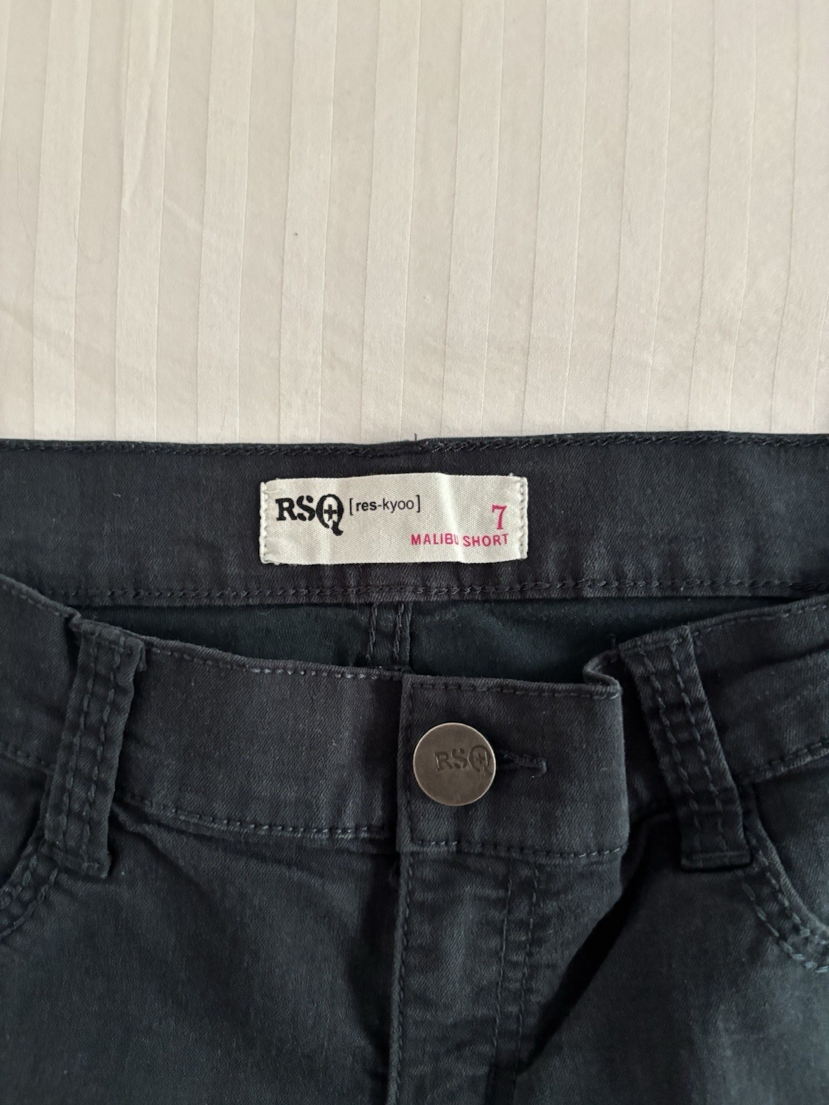 RSQ Malibu Short 7 Green Stretch Denim Mid Rise