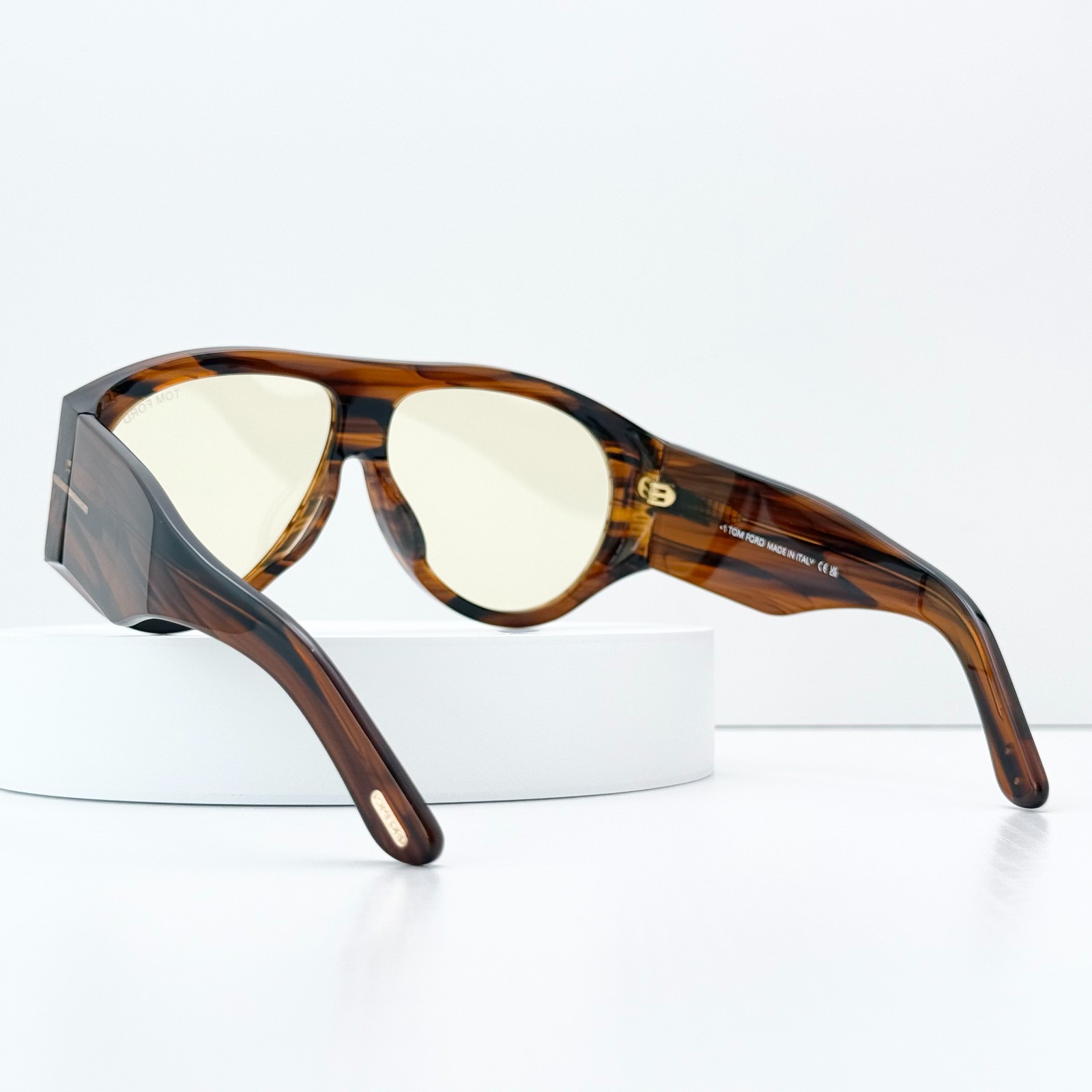 Tom Ford TF1044 Bronson Sunglasses Havana Frame Light Yellow Lens 60-12-140