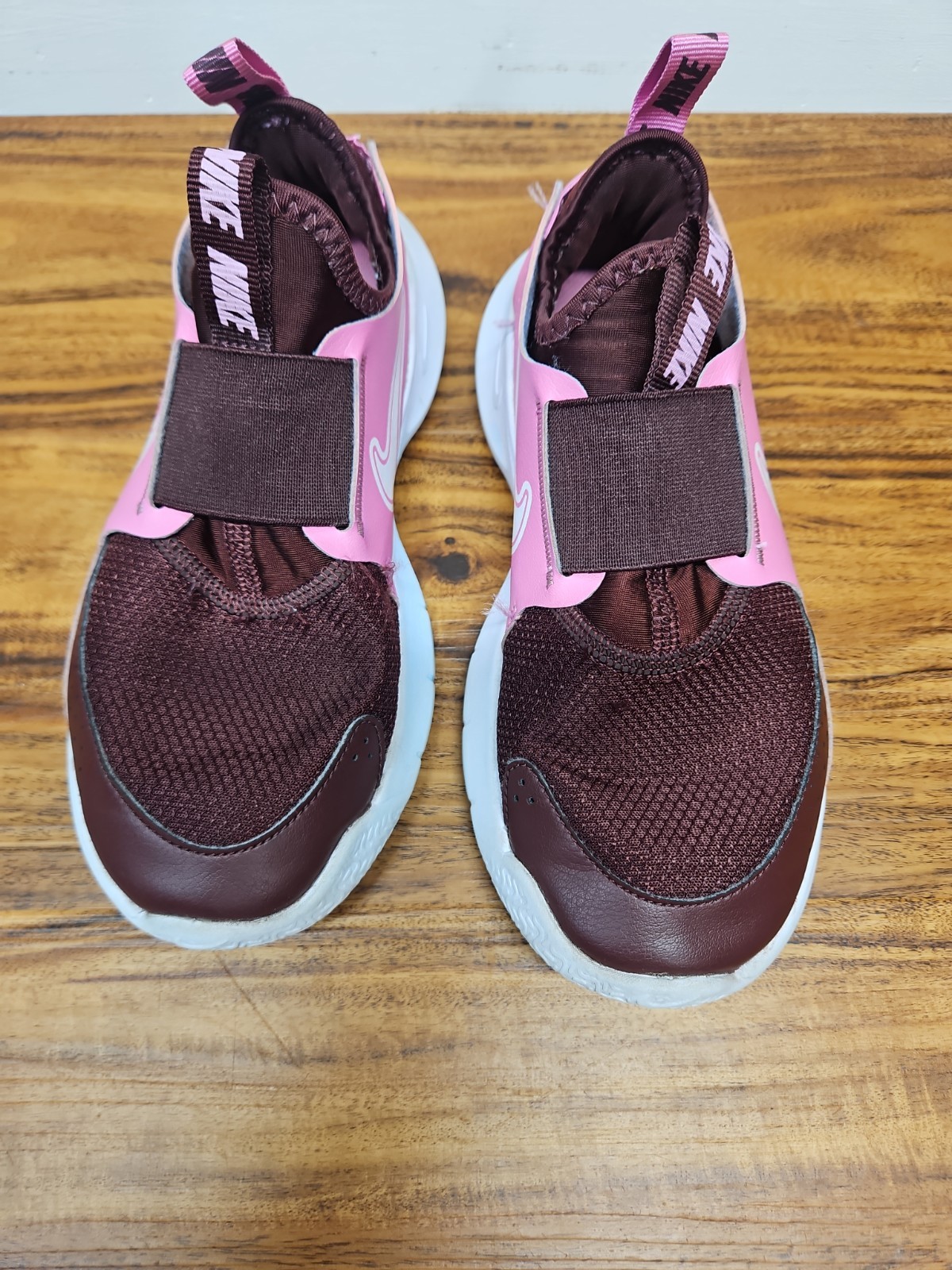 Nike Flex Runner 3 Kids Running Shoes Girls Size 2.5Y Walking Play School