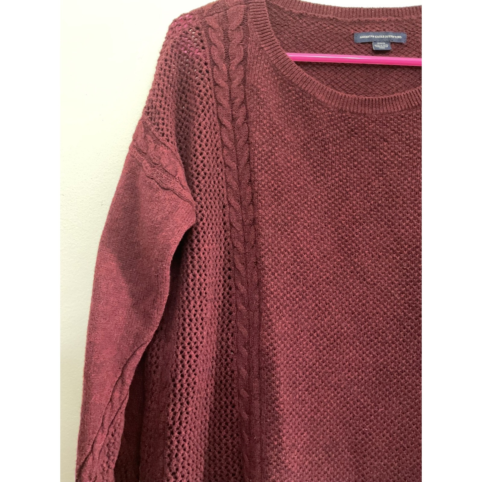 American Eagle Outfitters Sweater Medium Burgundy Cable Knit Pullover LS