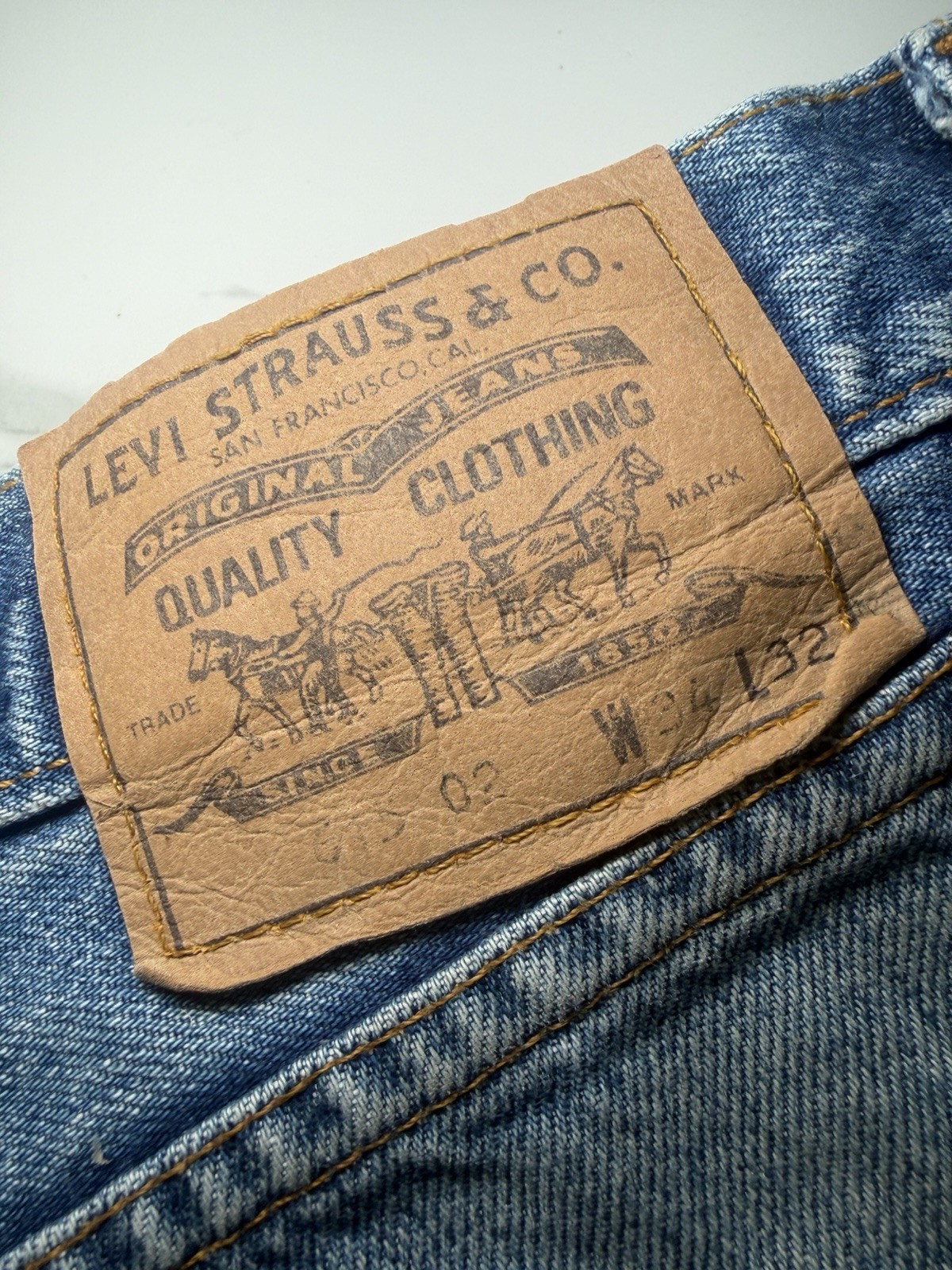 Vintage 90s Levis 615 Orange Tab Jeans W34 L32 Blue Straight Denim Made Tunisia