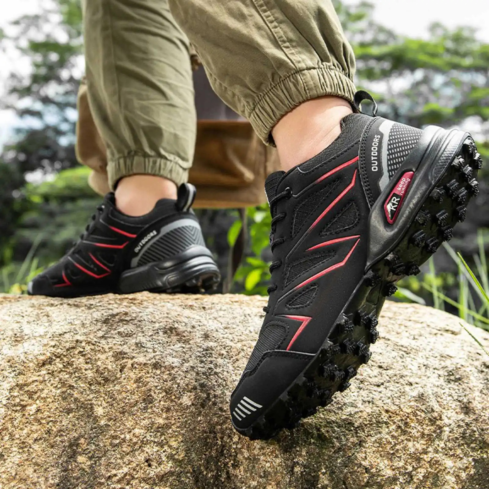 Unisex Waterproof Heavy Duty Professional Mountain Hiking Shoes