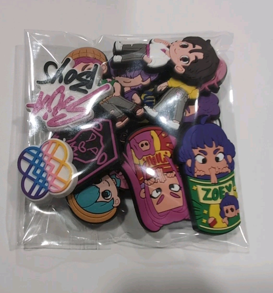 💥 KPop Demon Hunters Shoe Charms all 12 Pieces Included, Saja Boys, Huntrix 💥