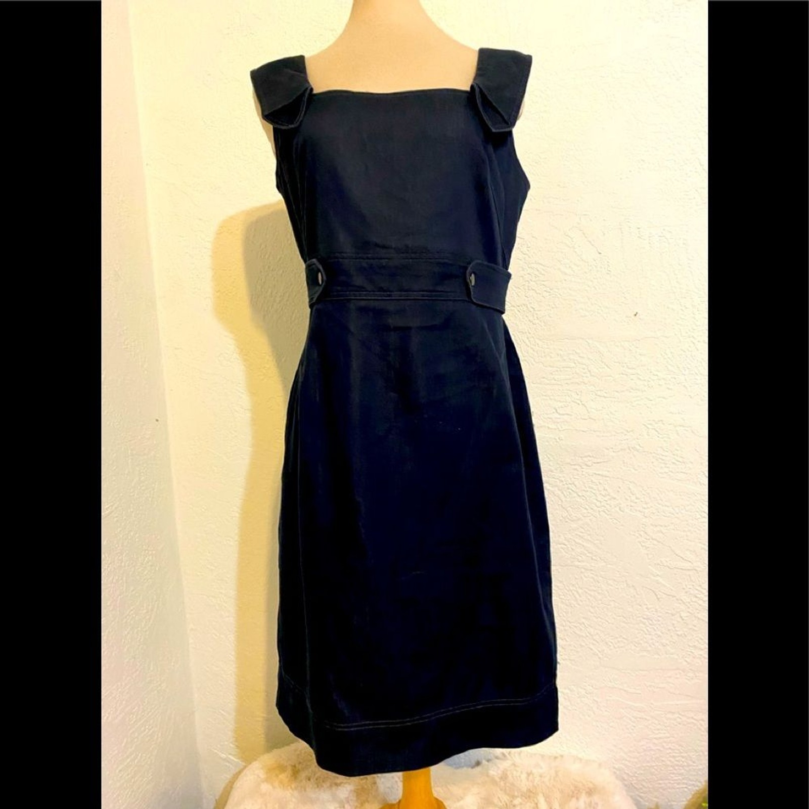 London Times Form fitting jean dress