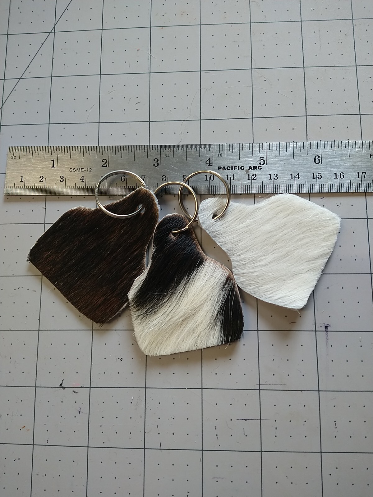 3pcs COW TAG KEYCHAIN Set