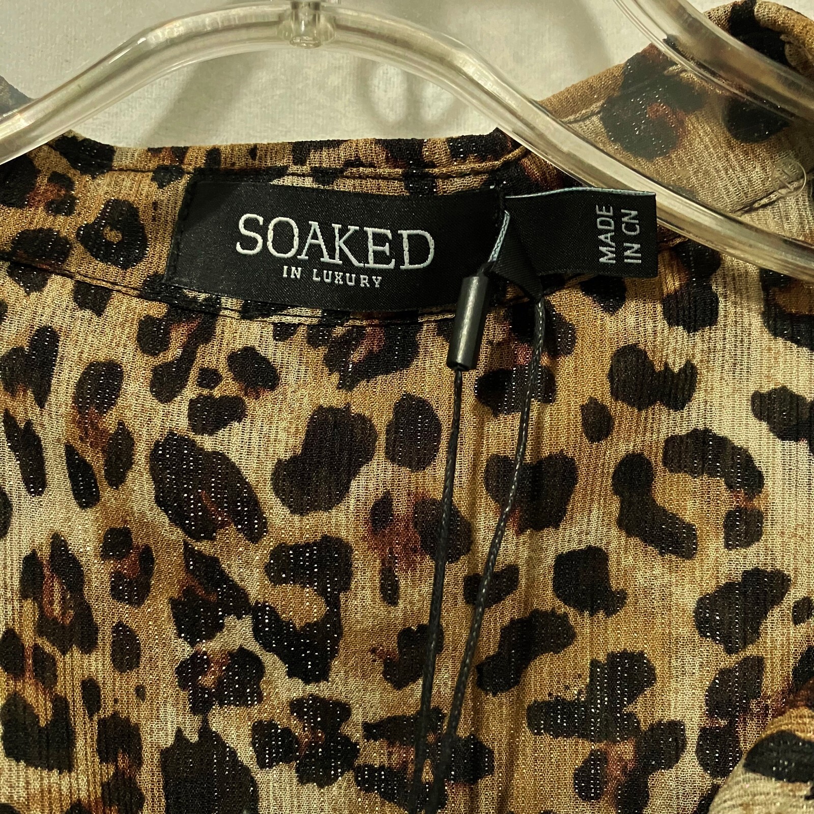 Soaked In Luxury Blouse Leopard Top Long Sleeve Button Down Animal Print Med New