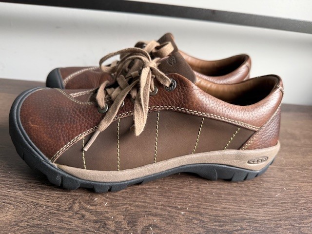 New Keen Presidio Women Brown Leather Lace Removable Insole Hiking Shoes 10. 5W