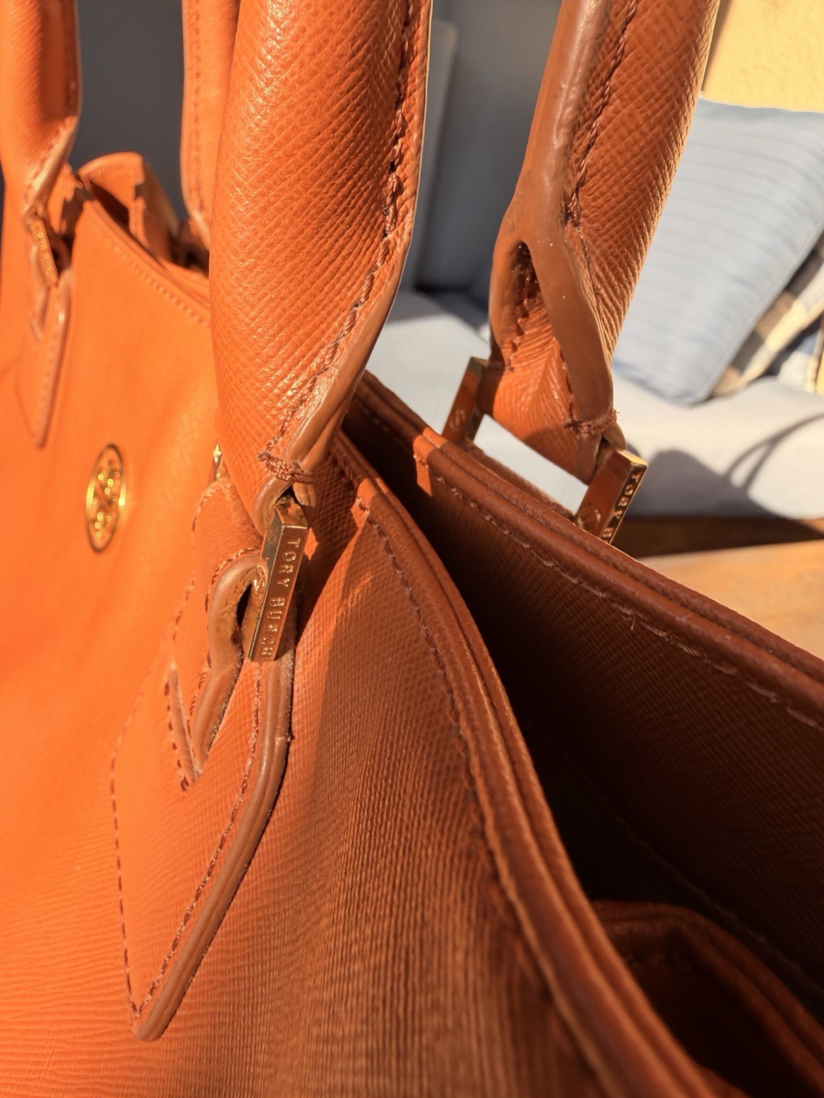 Tory Burch Robinson Saffiano Leather Tote Bag Cognac Brown Zip Satchel 16 Inch
