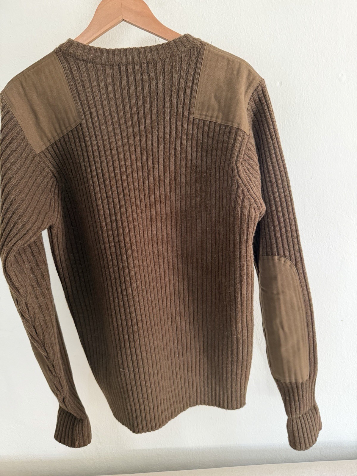 Vintage LL Bean Commando Sweater Mens L 100% Merino Lambs Wool Patches Military