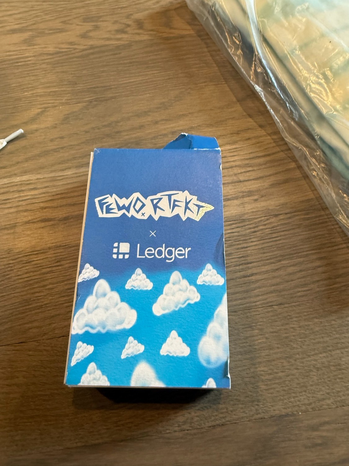 RTFKT FEWOCiOUS FEWO EPIC Sneakers Sz 13 #001/207 COMPLETE SET + Ledger Nano S