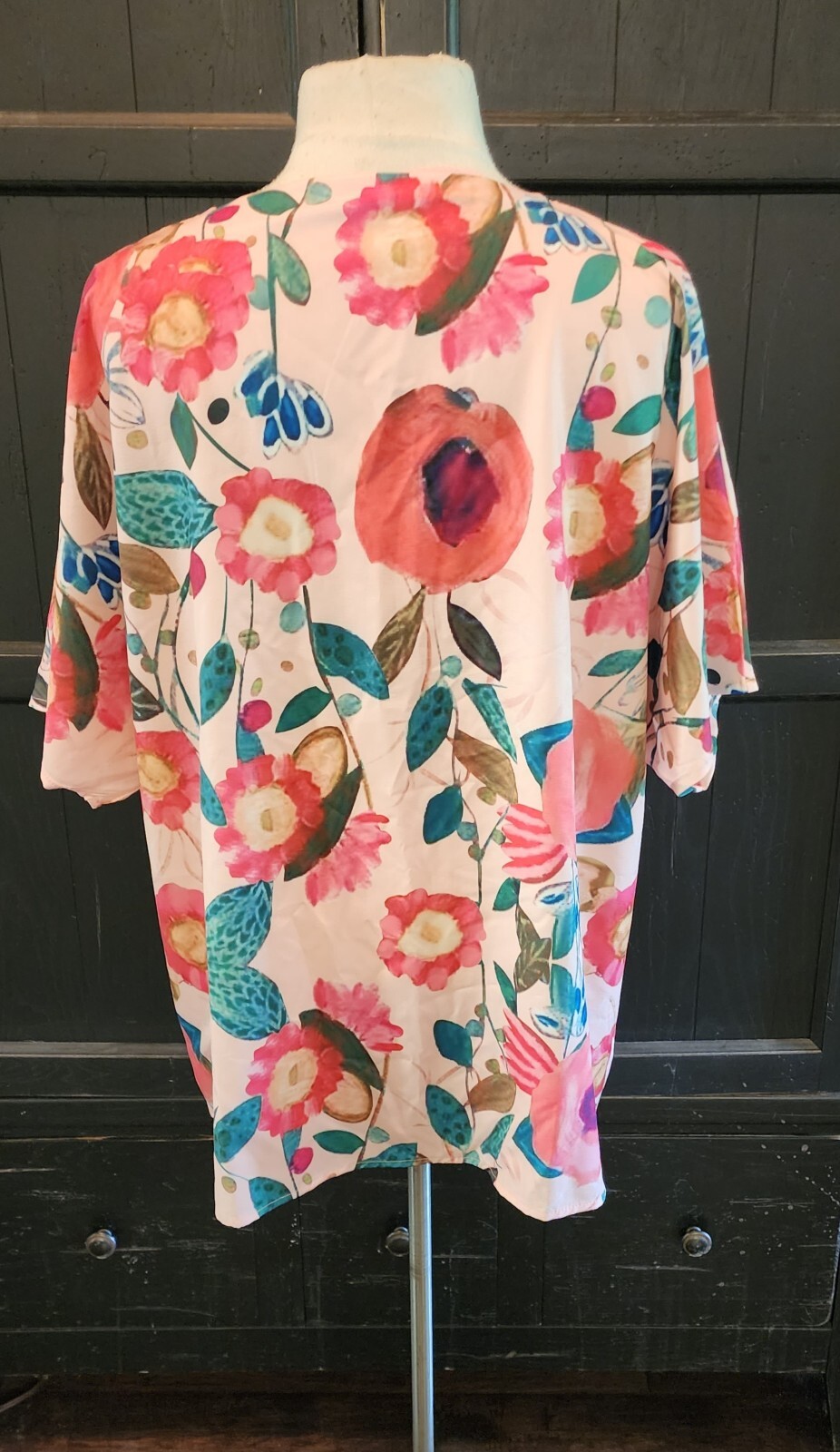 Unbranded Trendyschic Peach Floral Pullover Top Women’s XL NWOT