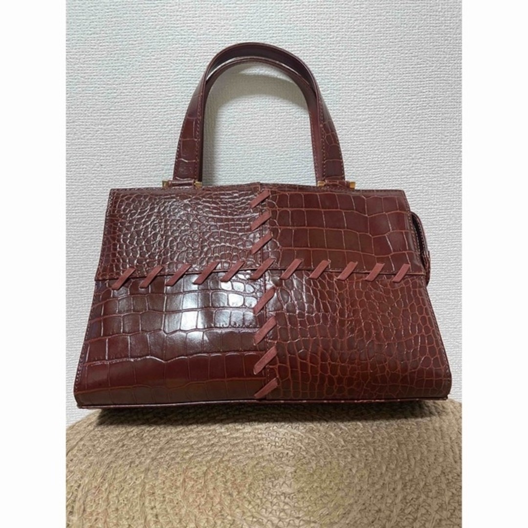 Yves Saint Laurent Handbag croco embossed Bordeaux Size: W:11.6 × H:8.1 in.