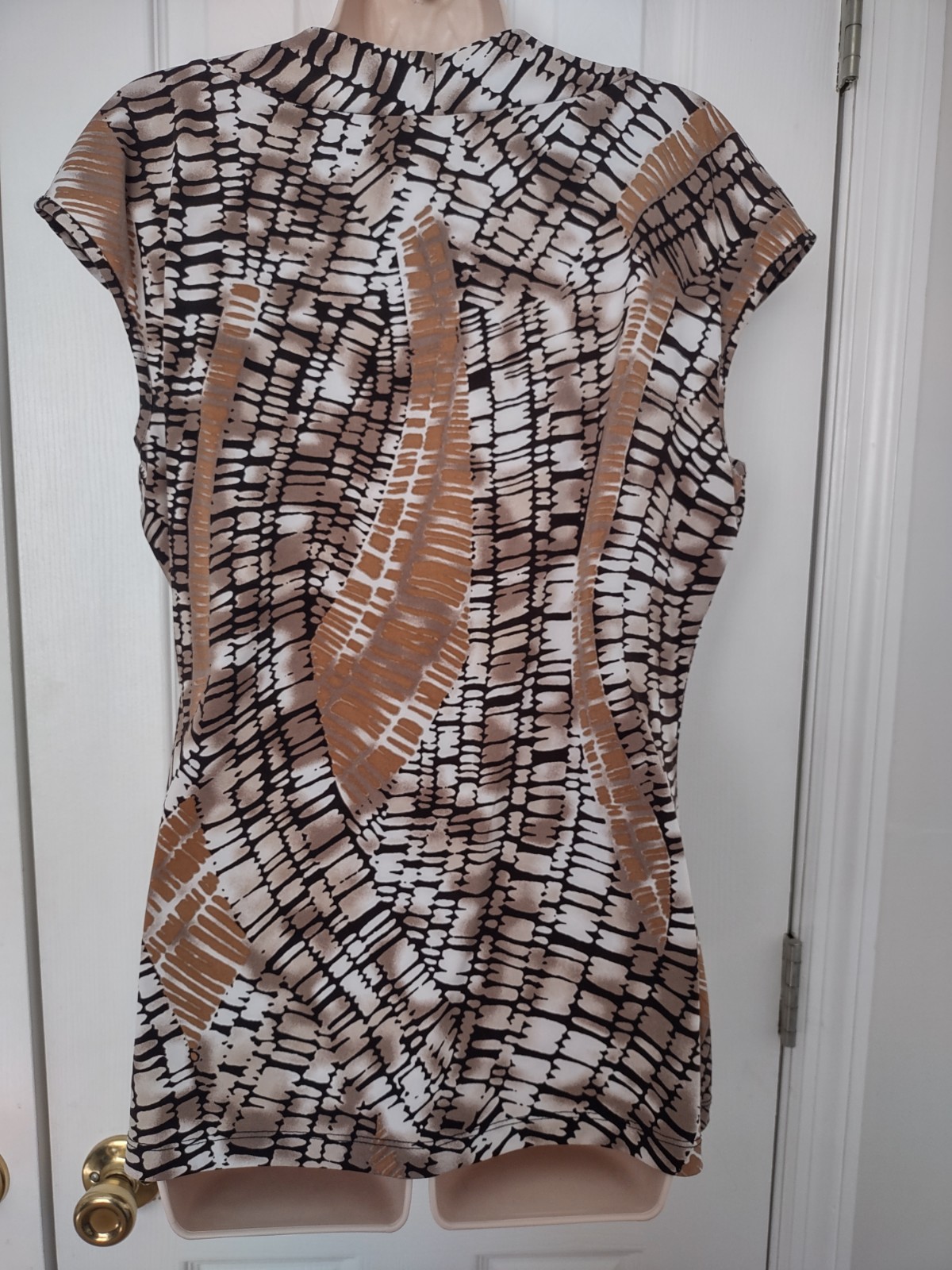 Worthington Women’s Sleeveless Top Size L, Multicolor, Ruched Neckline