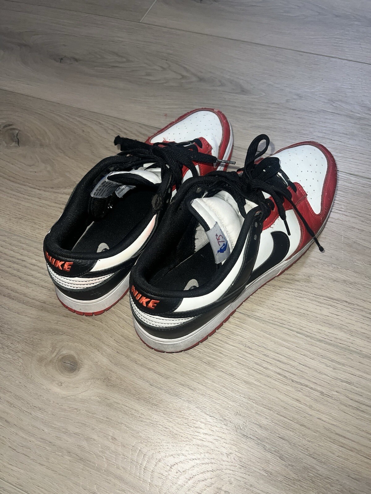 Nike Dunk Low EMB NBA 75th Anniversary Chicago Sneakers Men’s 11