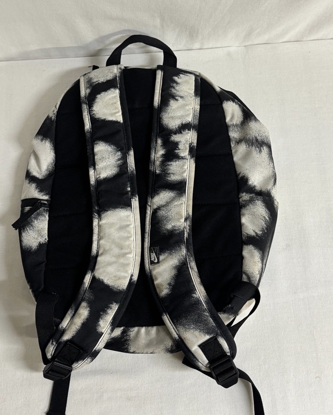 NIKE Heritage Backpack Brasilia Elemental Prime Hustle Student