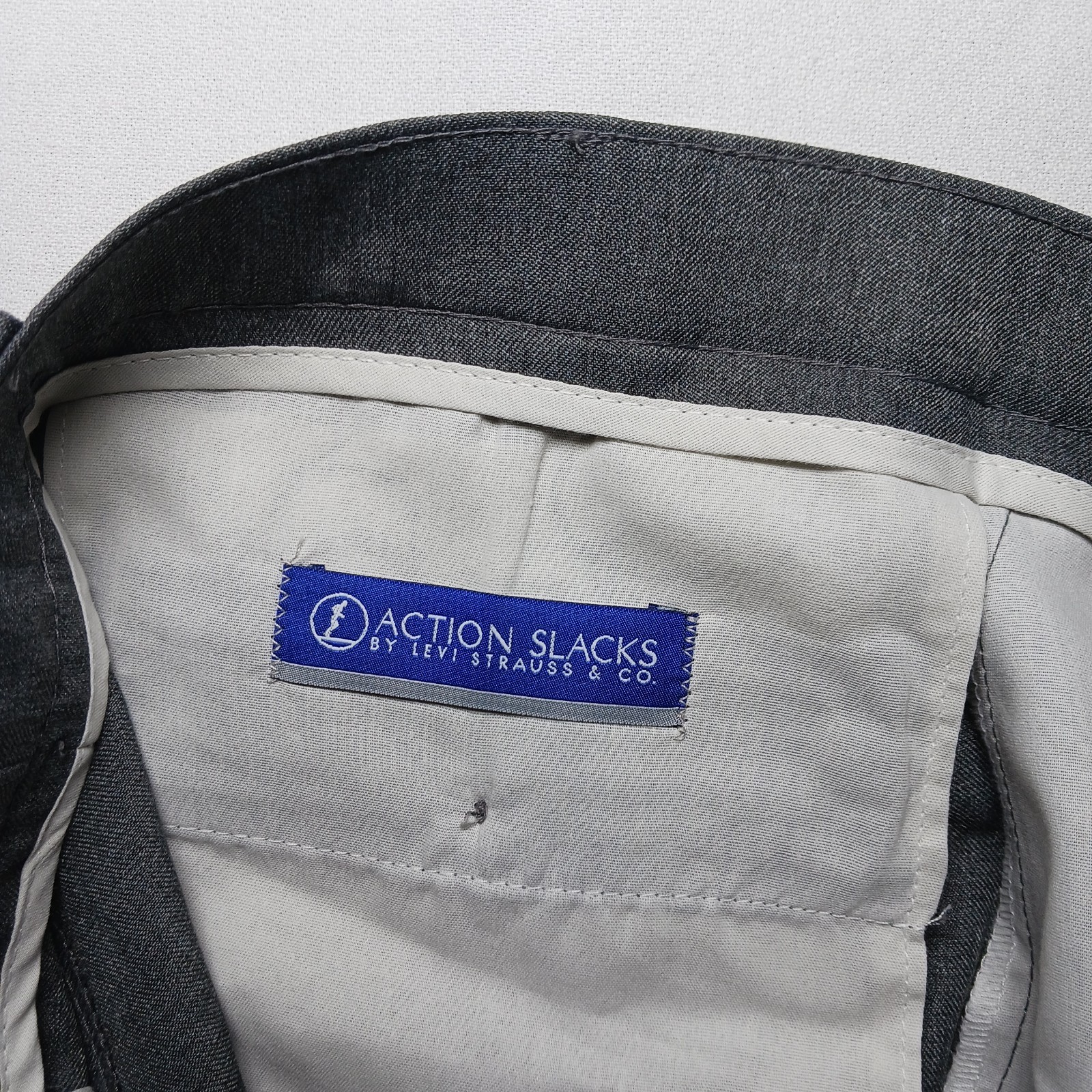 Vintage 1999 Levi’s Mens Action Slacks 40X30 Gray Heathered Dacron