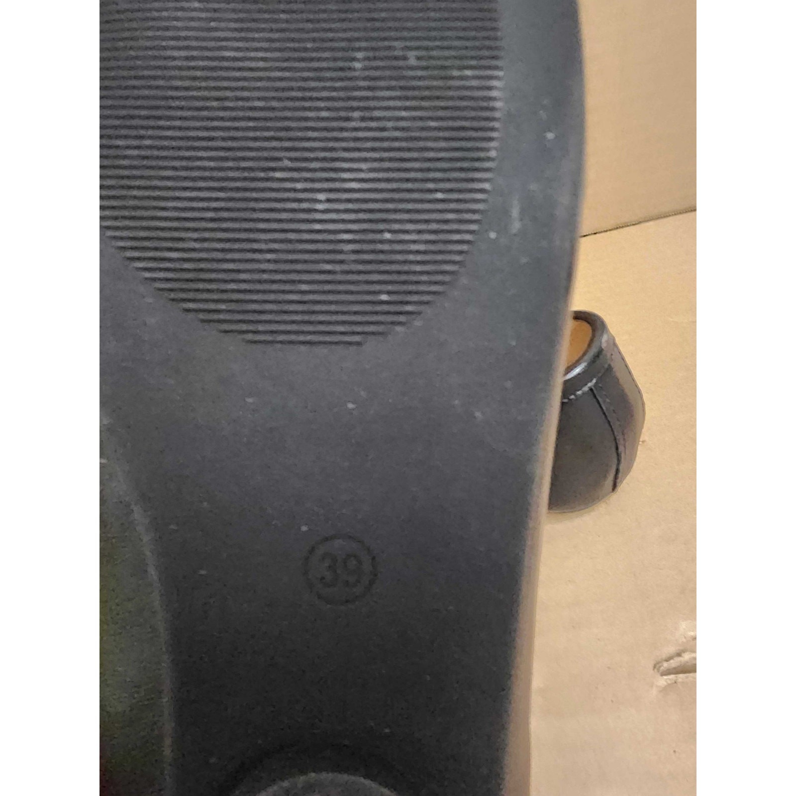 USED No Brand Black, Ballet split toe shoe, Womens size 39