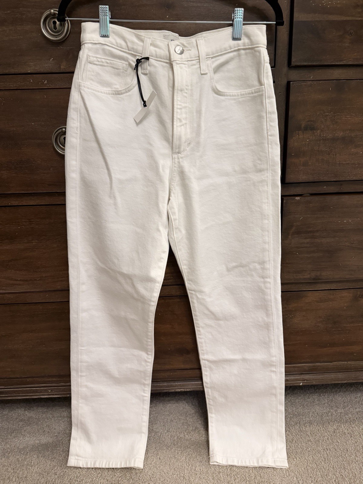 NEW with partial tag. JOE’S JEANS THE MARGOT SLIM ANKLE JEANS WHITE SZ 27