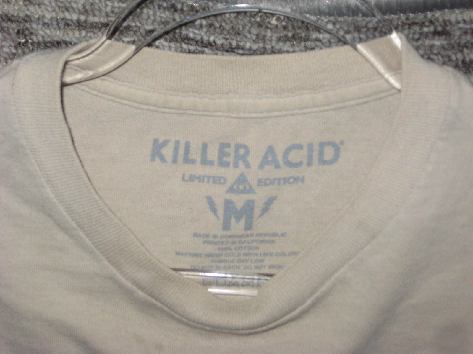 Killer Acid “All The Feels” Graphic Shirt – Size Medium