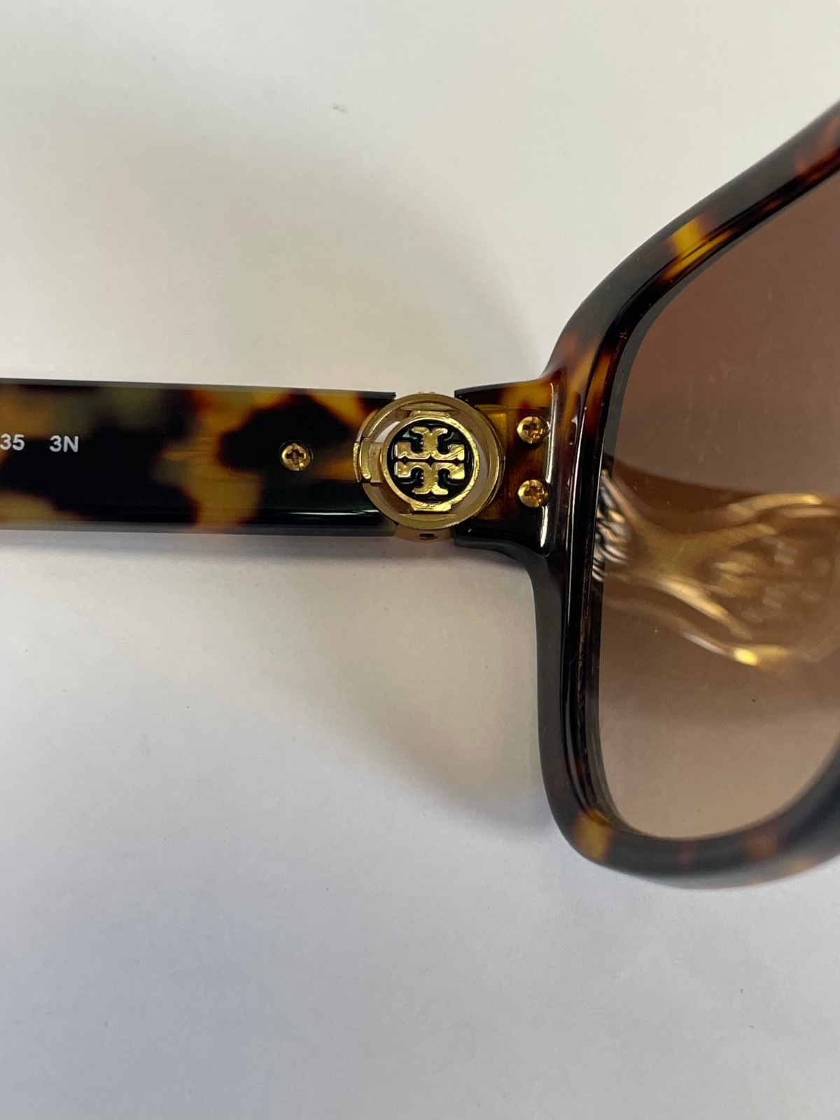Tory Burch TY7086 1331/13 Tortoise Sunglasses 55-18-135 Brown Lens