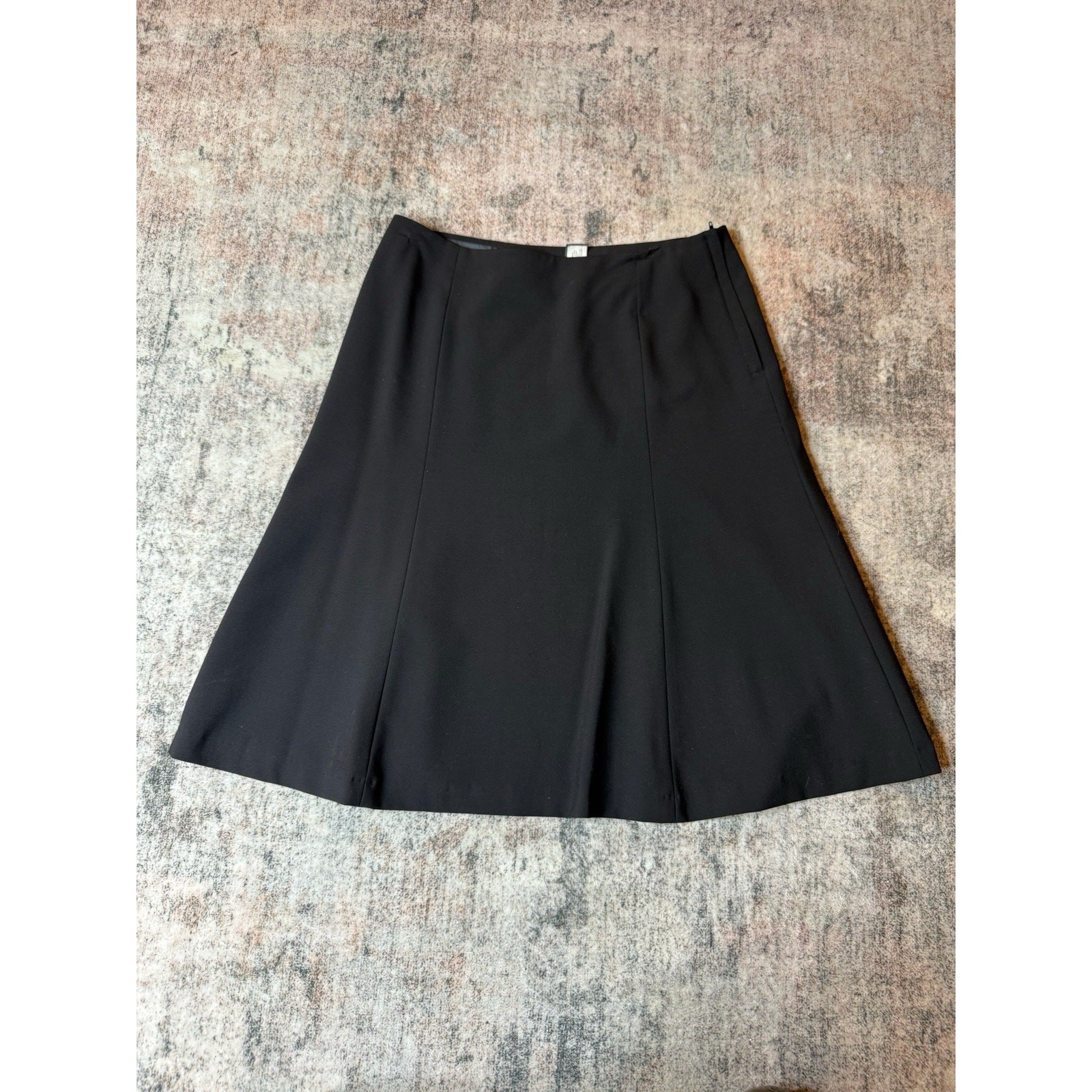 Gap Vintage Skirt 8 Gap Black wool knee length A-line Minimalist Classic Office