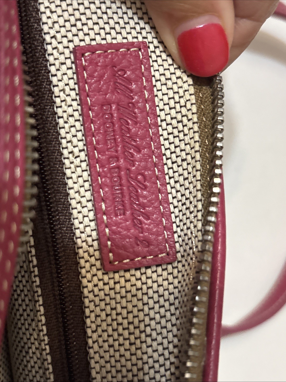 Y2K Dooney & Bourke Pebbled Leather Satchel Barrel Bag Pink Fushia Purse