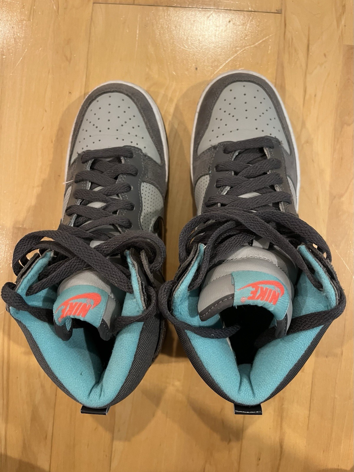 Nike Dunk High Top Sneakers Youth 5Y Gray/Black/Teal 308319-025