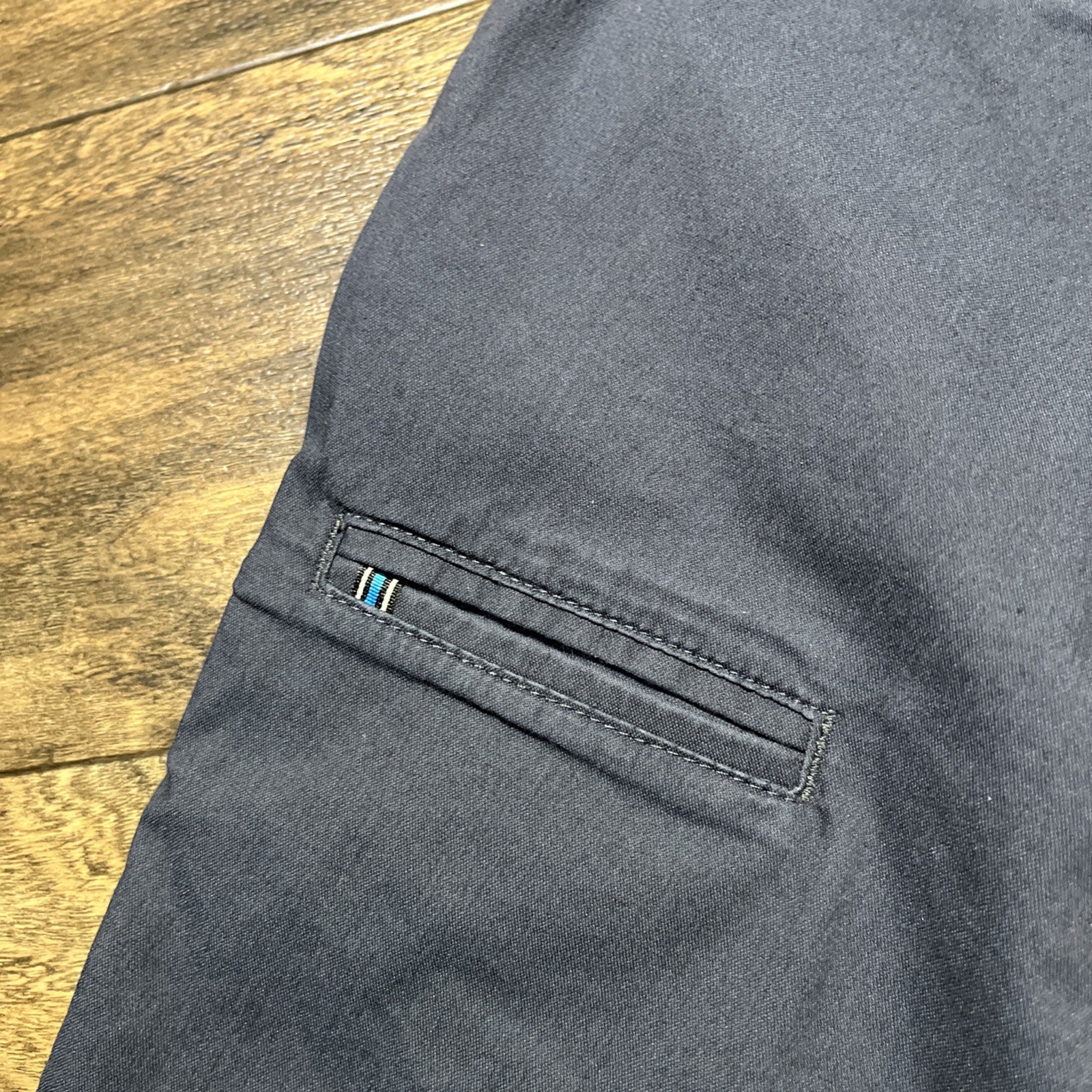Kuhl Resistor Lite Chino Pants Men’s 30×32 Blue Stretch Hiking Commuter UPF 50+