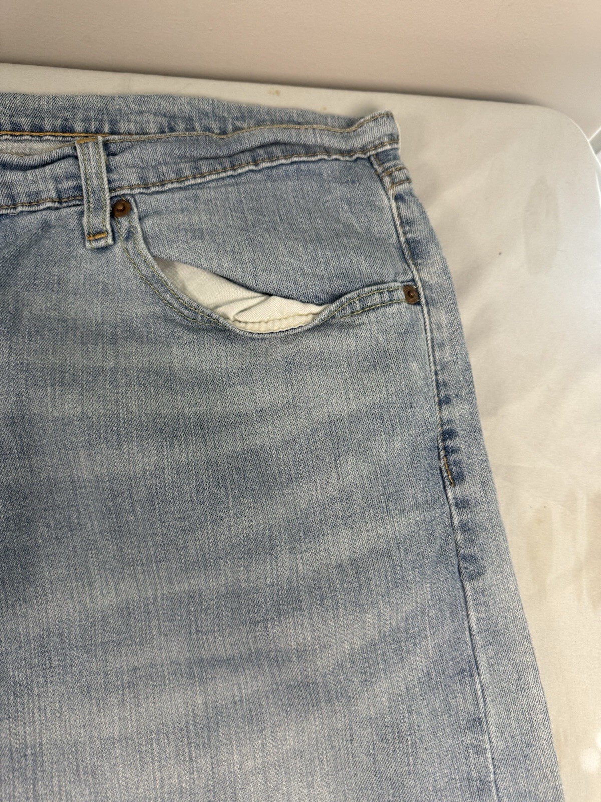 Levi’s 505 Regular Fit Jeans Men’s 40×30 Light Wash Straight Leg Denim
