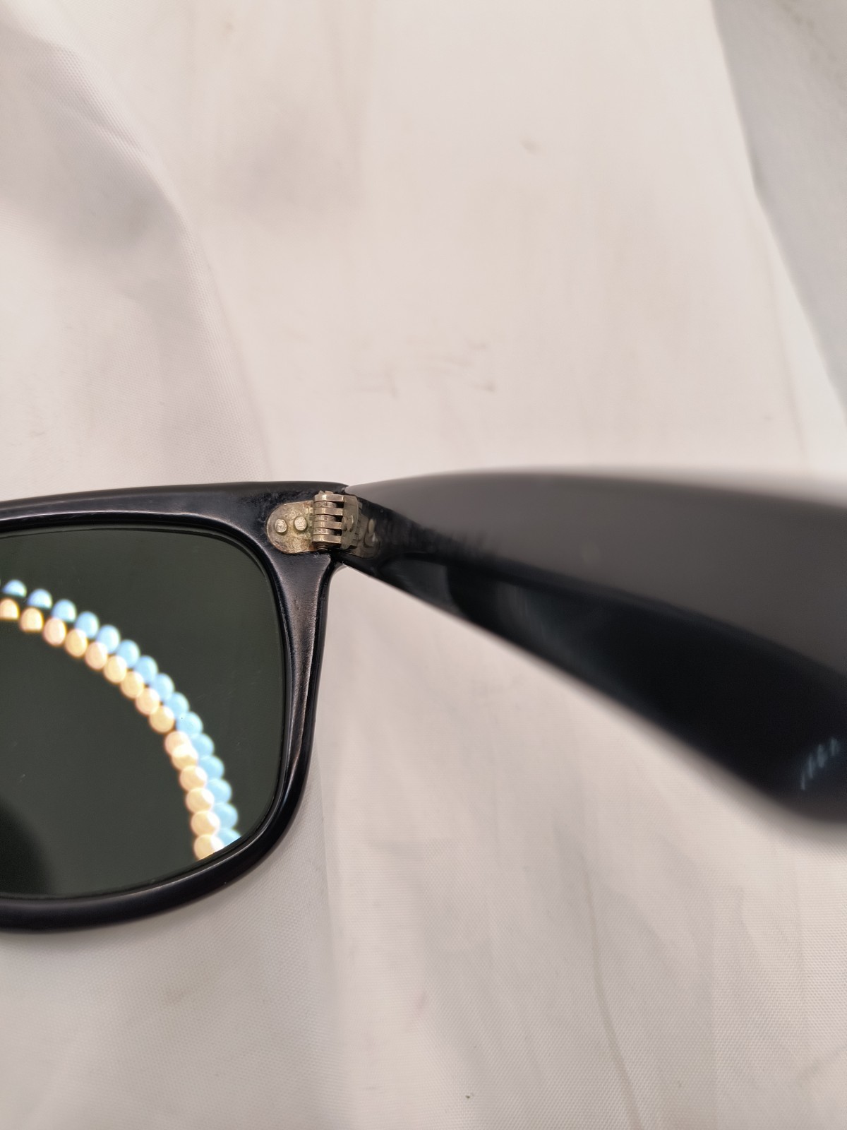 These are vintage B&L Ray-Ban L1723 Wayfarer sunglasses