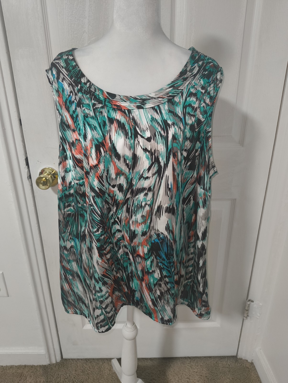 Kasper Teal, Coral & Black Abstract Printed Sleeveless Tank