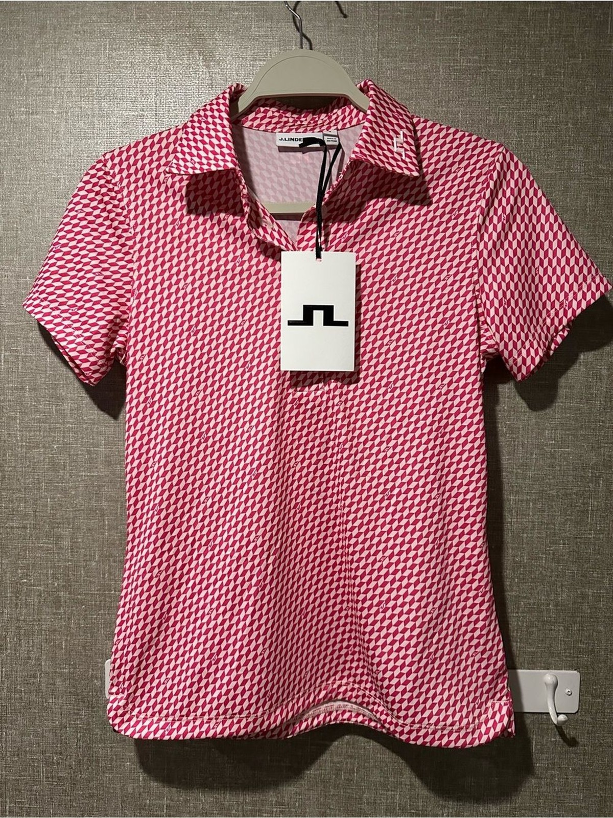 NWT UNRELEASED 2027 J.Lindeberg Pink Geo Print Women’s Polo Shirt