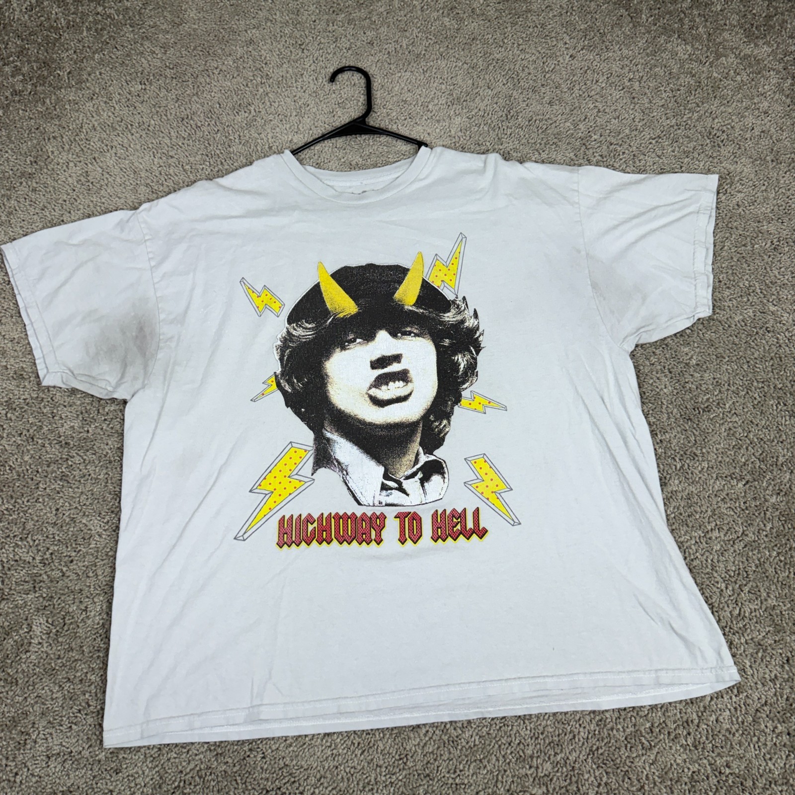 ACDC Shirt Mens Extra Large White Highway To Hell Angus Young Short Sleeve