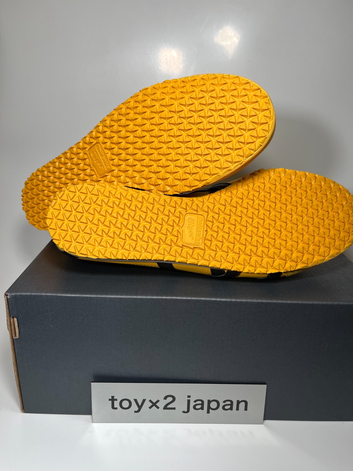 Onitsuka Tiger MEXICO 66 1183C102-751 YELLOW/BLACK Sneakers New [US 4-12.5]