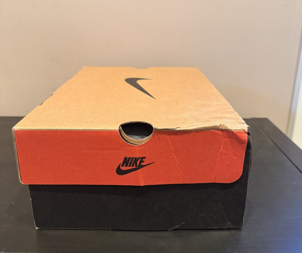 Make an OFFER! Nike Jordan 12 Retro Melo 2025 Size 6Y University Blue/White