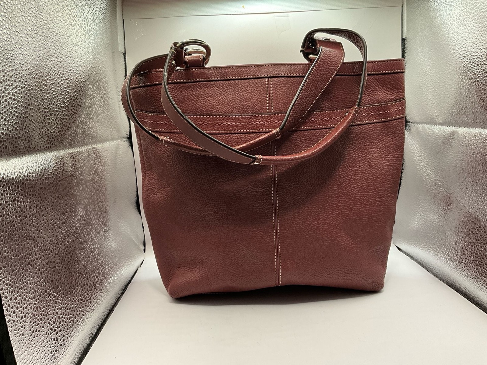 Coach F14683 Soft Milled Cowhide Leather dusty rose/Mauve hue shoulder /hand Bag