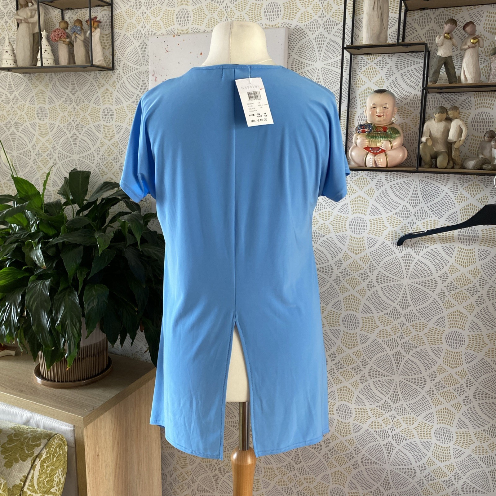 Bassini Sky Blue Top Size 16 Split Back BNWT