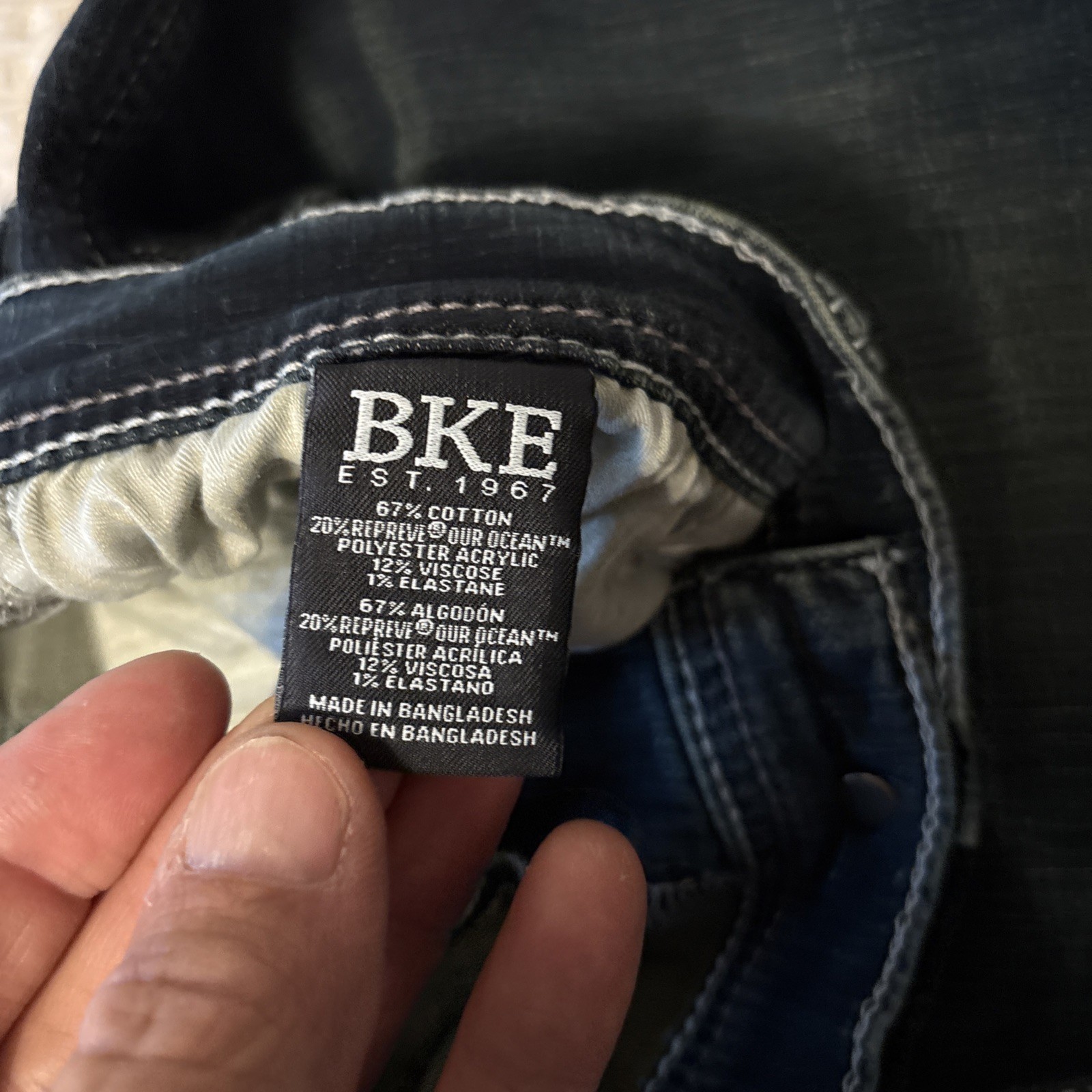 BKE Tyler Jeans Men’s 32 XL Blue Denim 32×36 Dark Wash Distressed