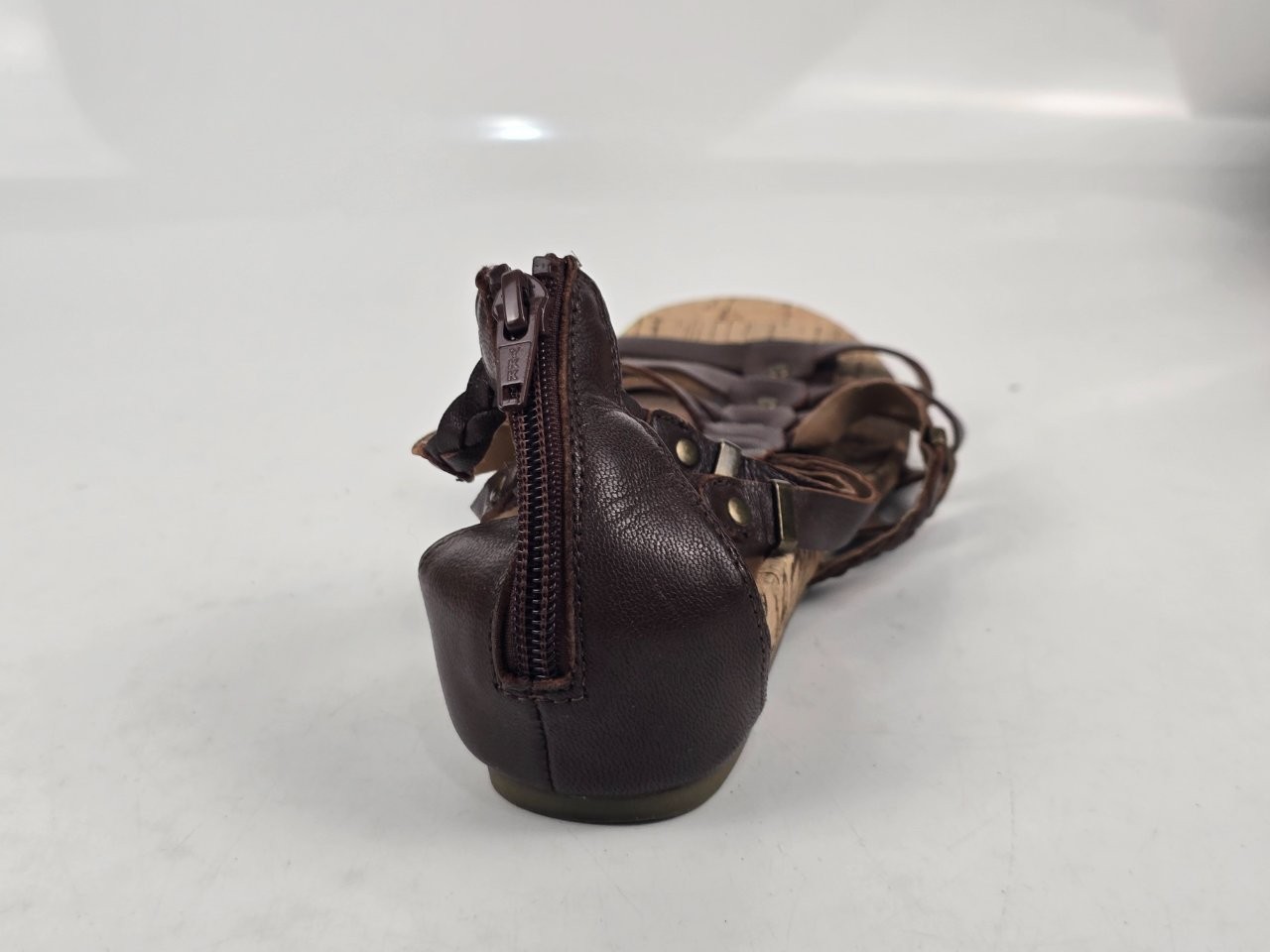 Baretraps Gweneth Women’s Brown Leather Gladiator Sandals US Size 8M